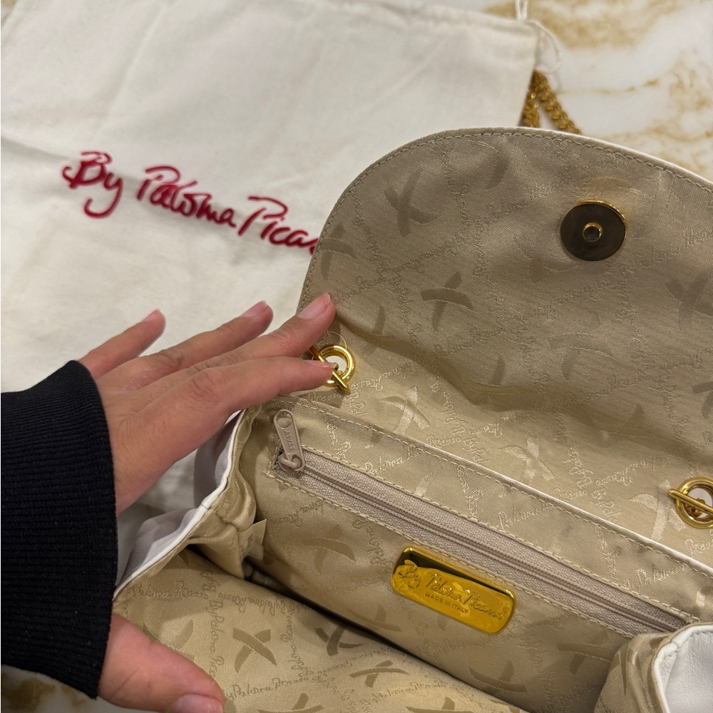 Paloma Picasso White Shoulder Bag with Gold Chain - Picture 7 of 9